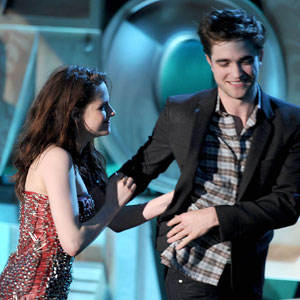 Kristen Stewart, Robert Pattinson Kristen Stewart, Robert Pattinson